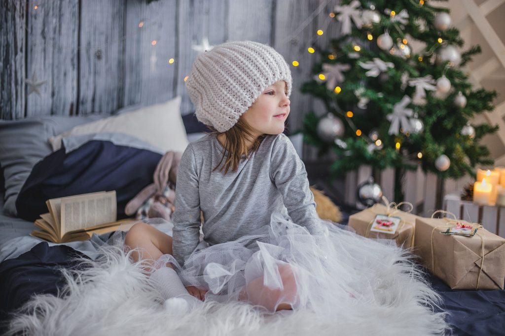 girl-2931287_1920 Holiday Survival Tips for Divorced Parents: Part 1