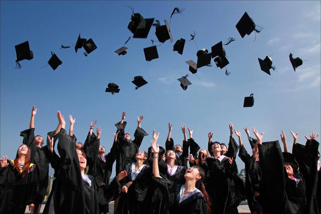 Graduation Do’s and Don’ts